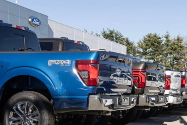 Ford Mobile Service The Easiest Way to Maintain Your Ford Anywhere